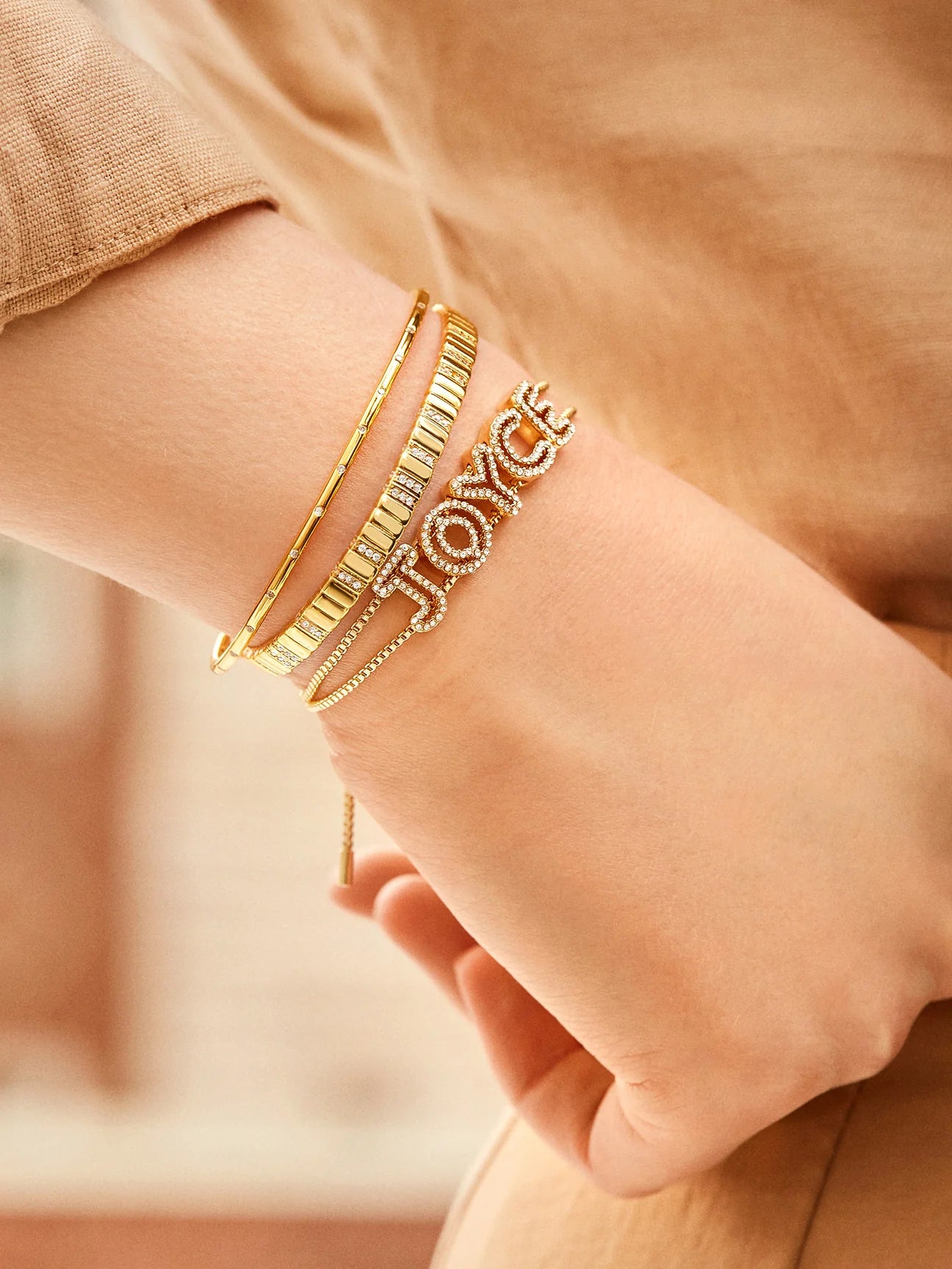 Avora Name Bracelet