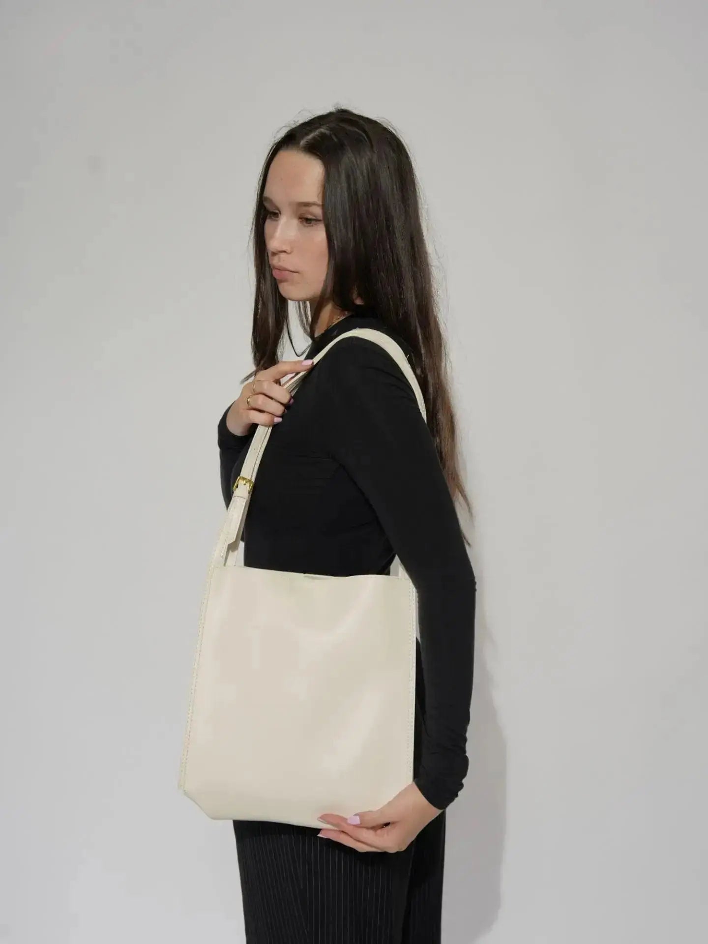 Vivienne Arya Bag