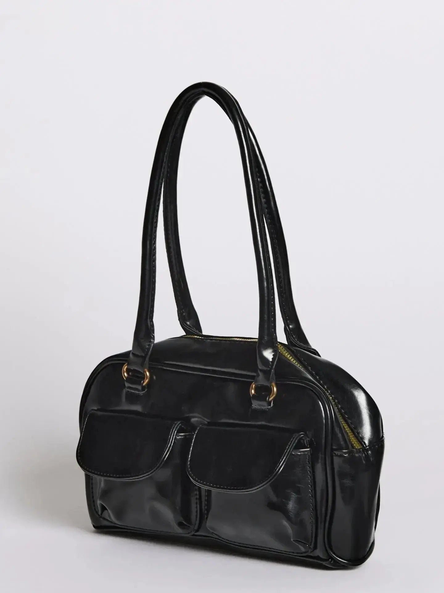 Vivienne Sleek Leather Carry