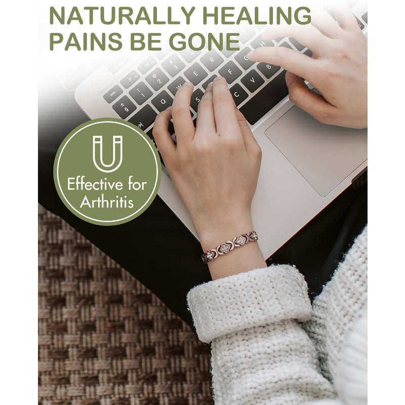 GlamClover Infinity Clover Copper Magnetic Bracelet with Adjuster