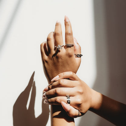 Grace Spinner Anxi Ring