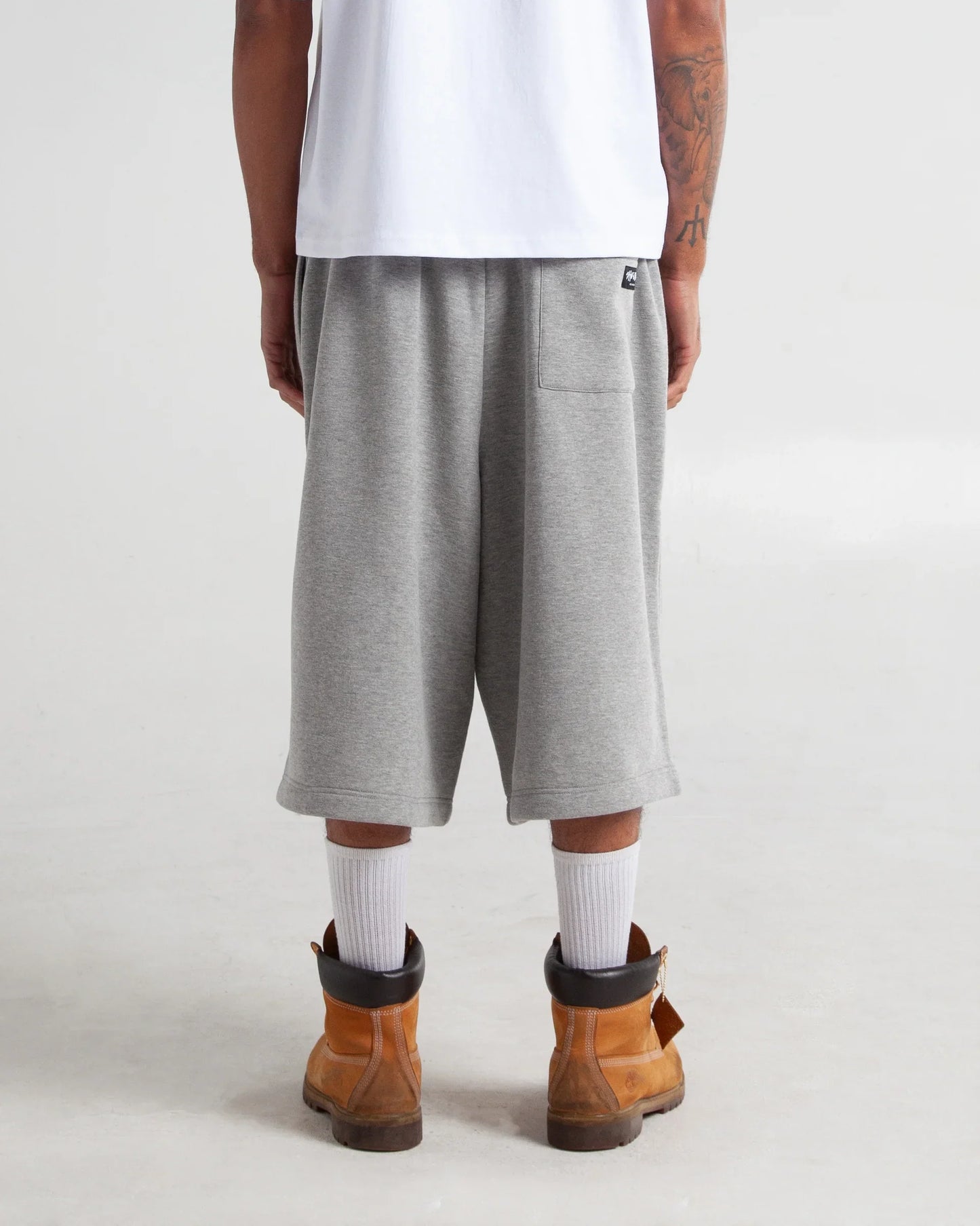 Avora™  | Baggy Fleece Shorts