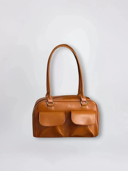 Vivienne Sleek Leather Carry