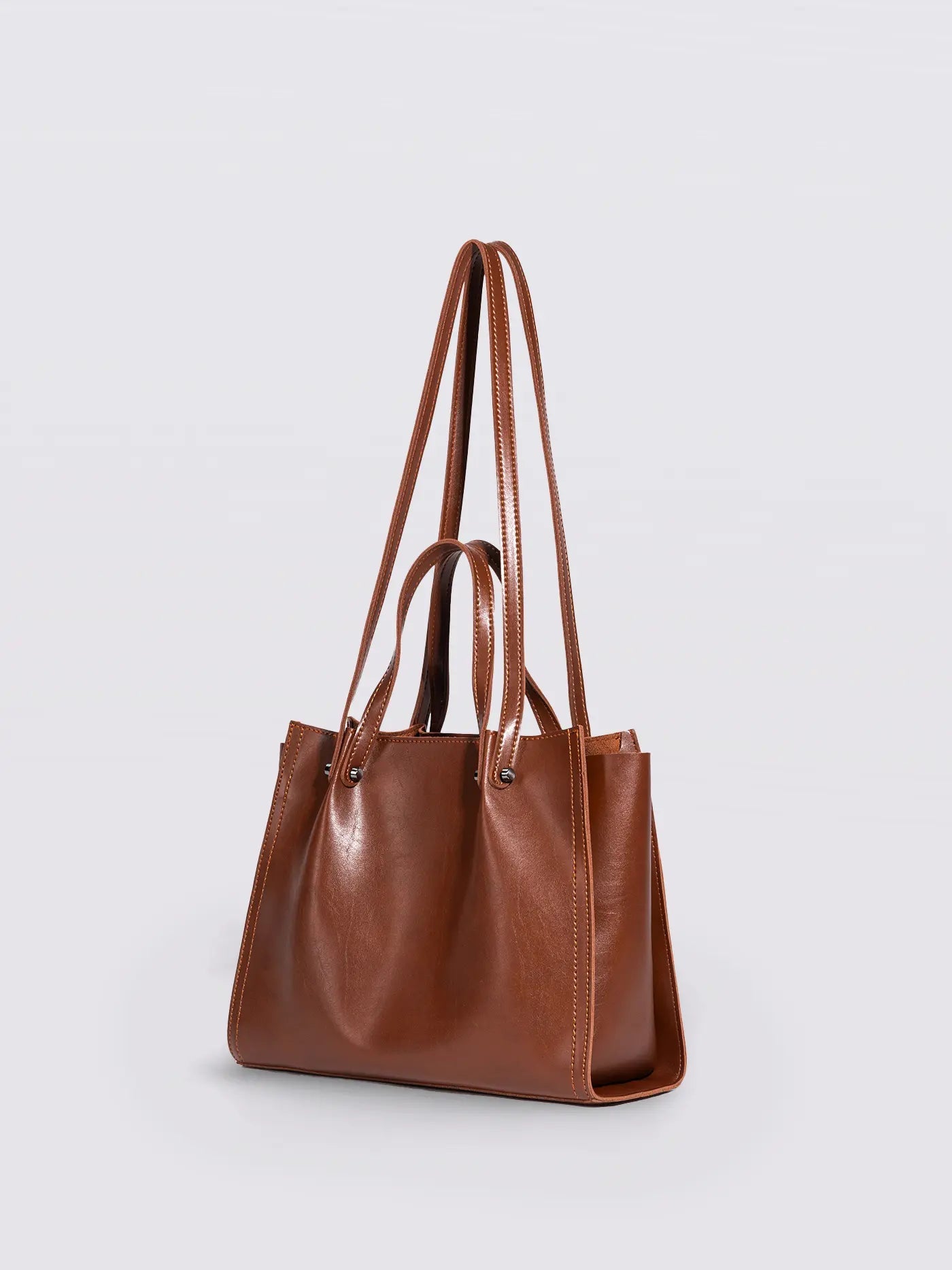 Vivienne Paola Tote