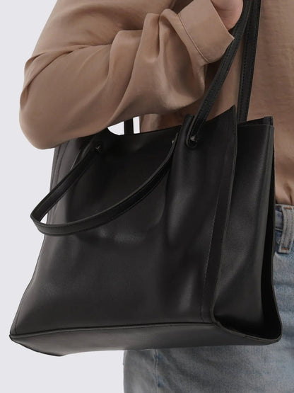 Vivienne Paola Tote
